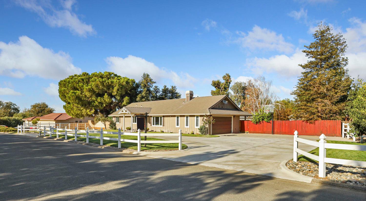 7653 Stearman Road