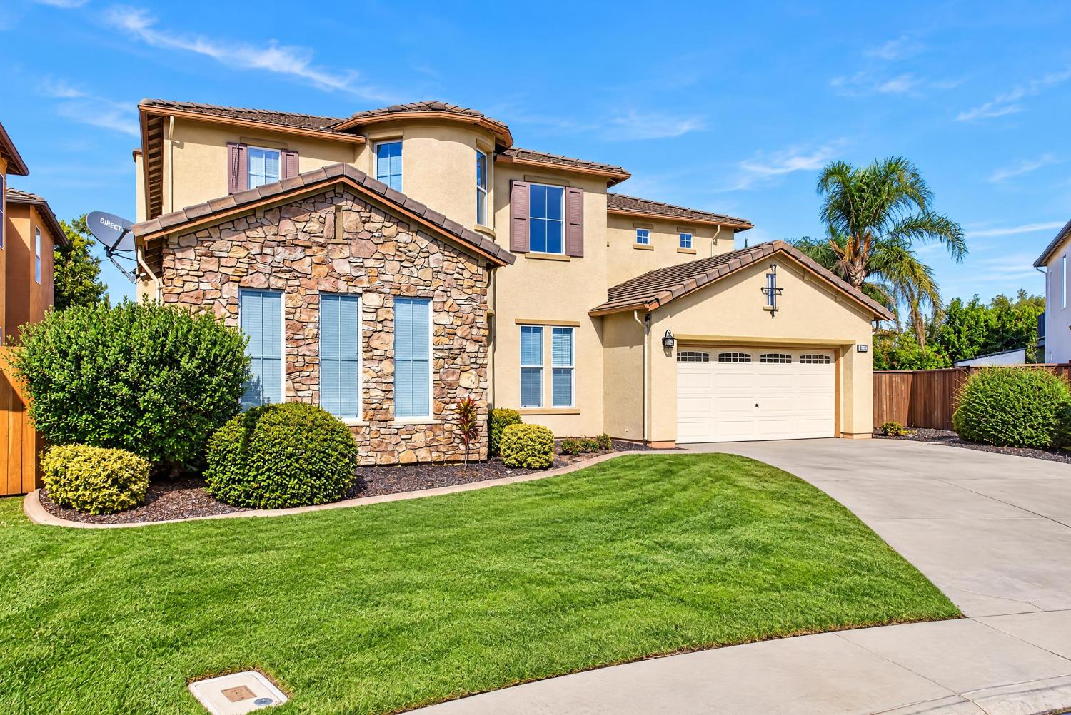 9471 Mourverde Court