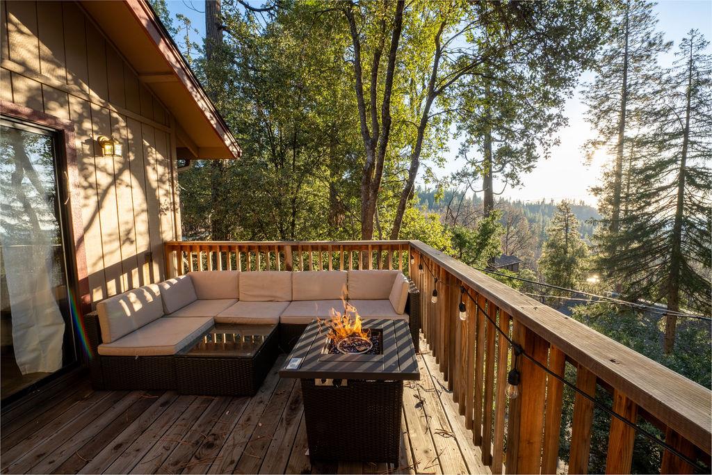 22324 Twain Harte Drive