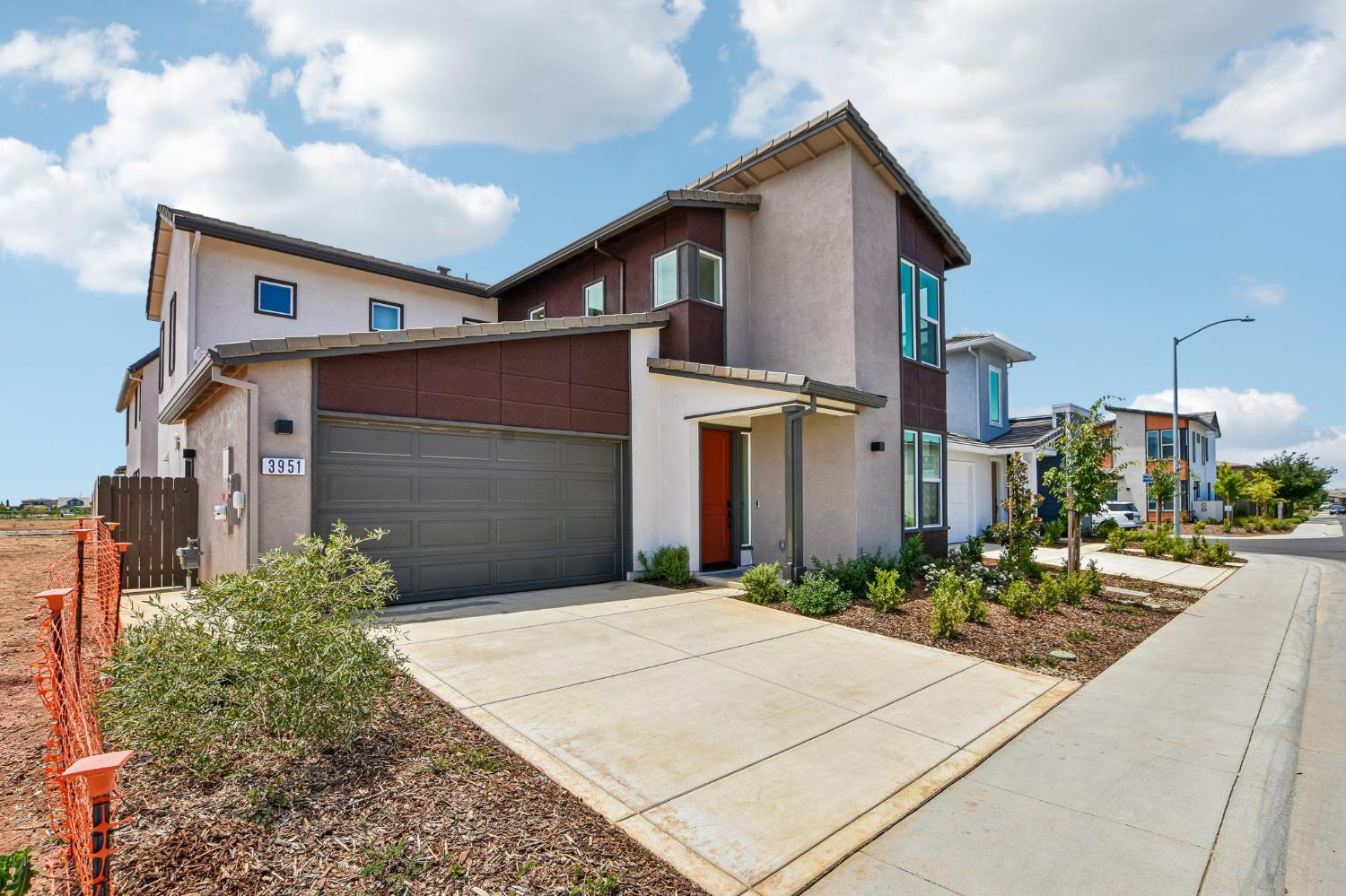 3951 Aura Way