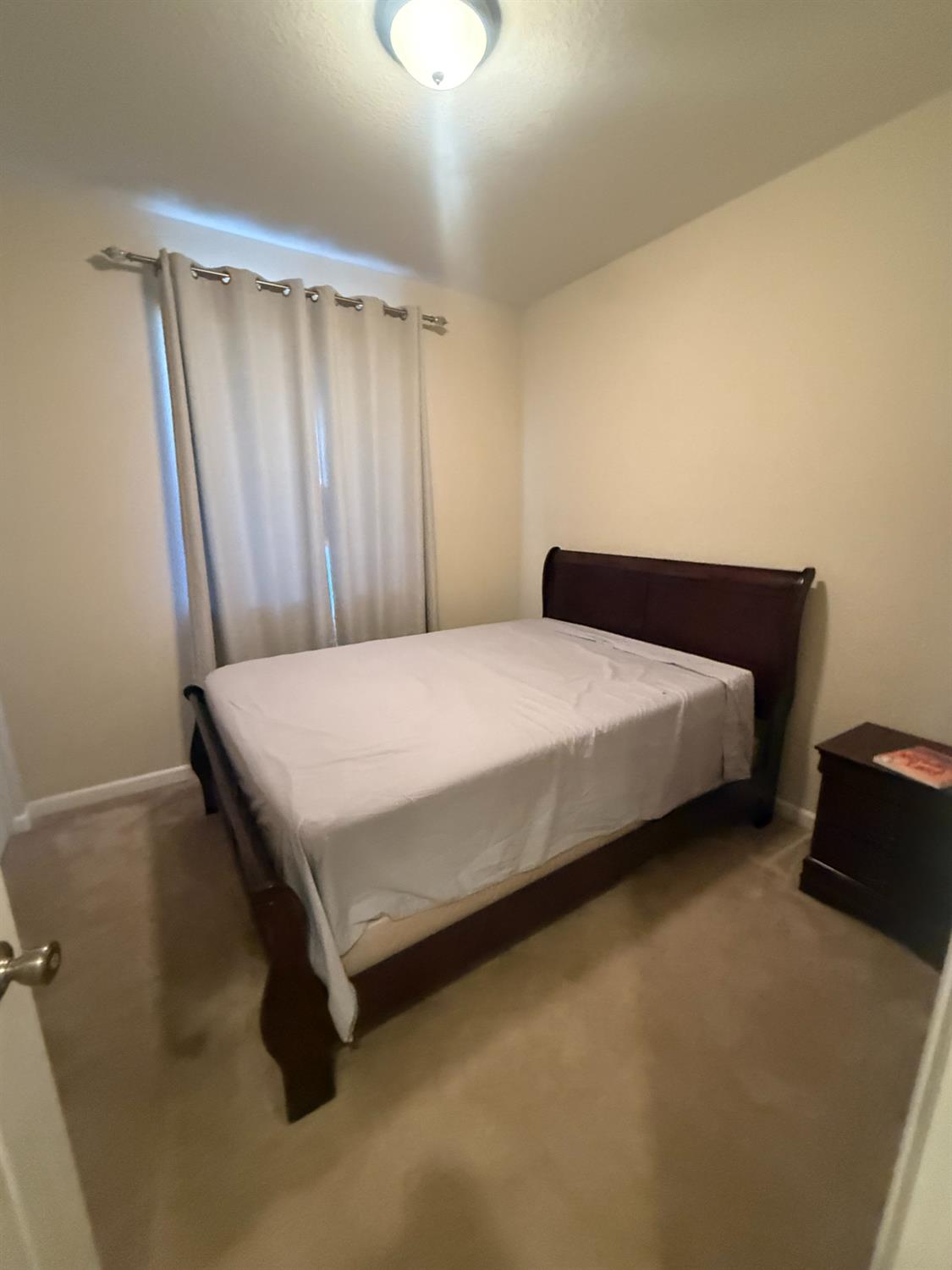 586 Glendon Court