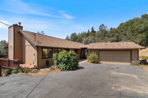 3830 Wilson Loop Placerville CA 95667
