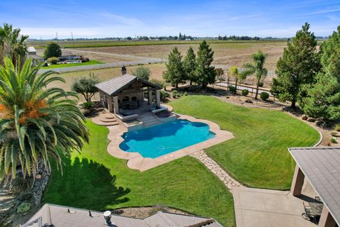 16795 N Manor Lane Lodi CA 95240