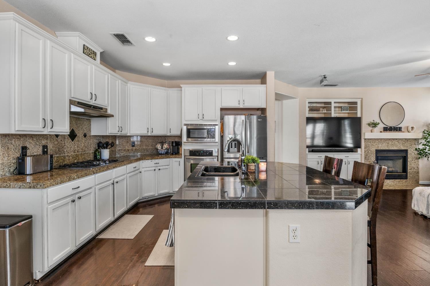 1777 Daniel Drive