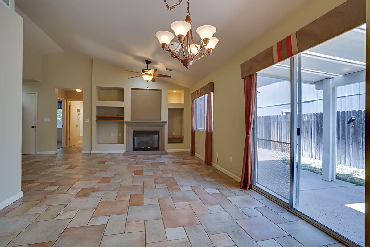 6348 Laguna Mirage Lane