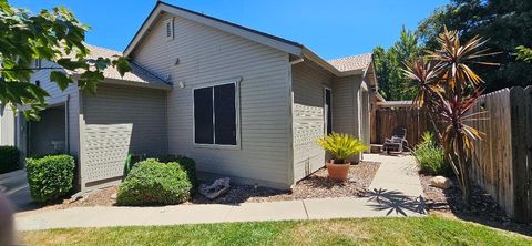 6348 Laguna Mirage Lane Elk Grove CA 95758