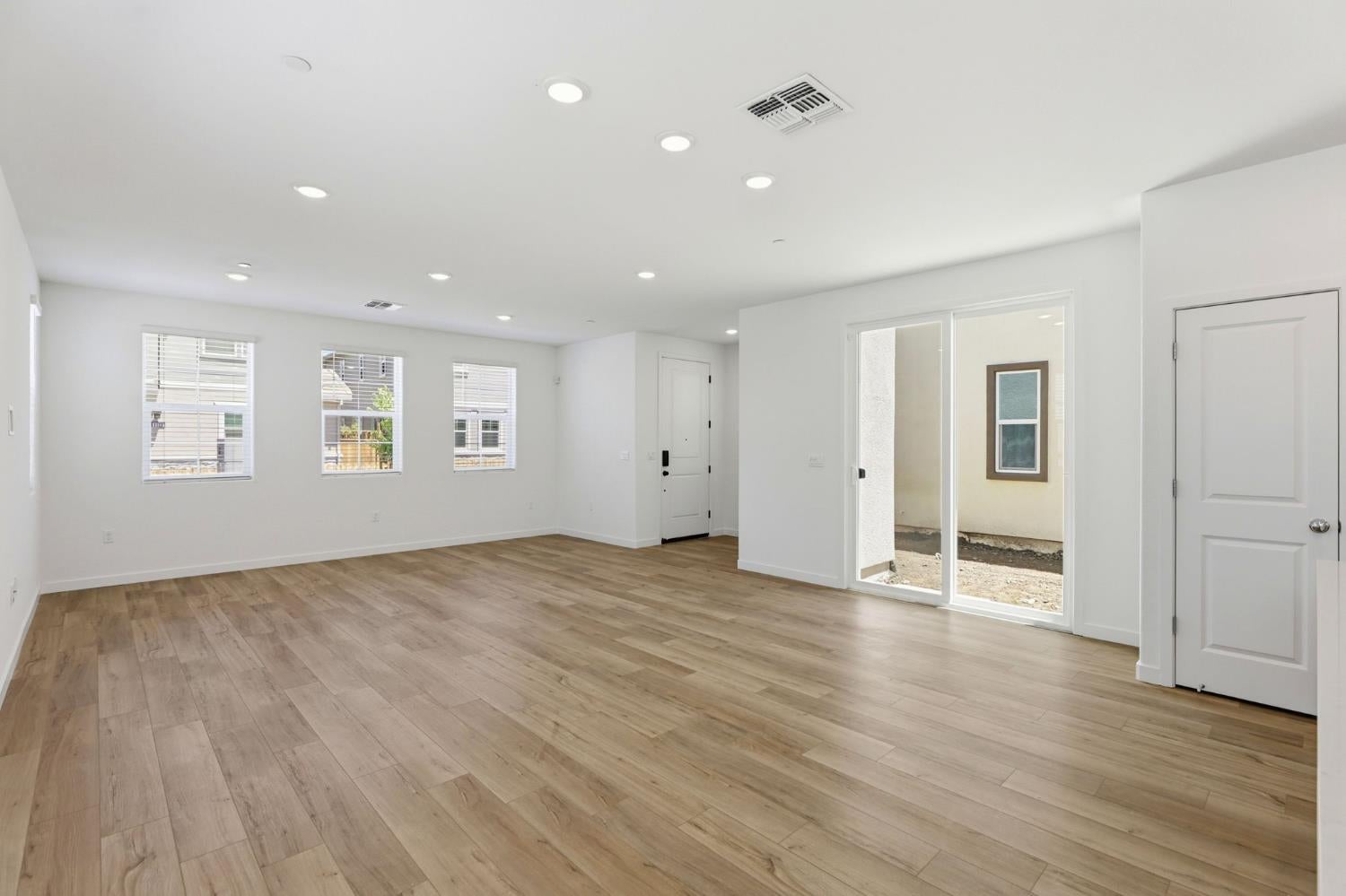 1001 Vanderbilt Terrace