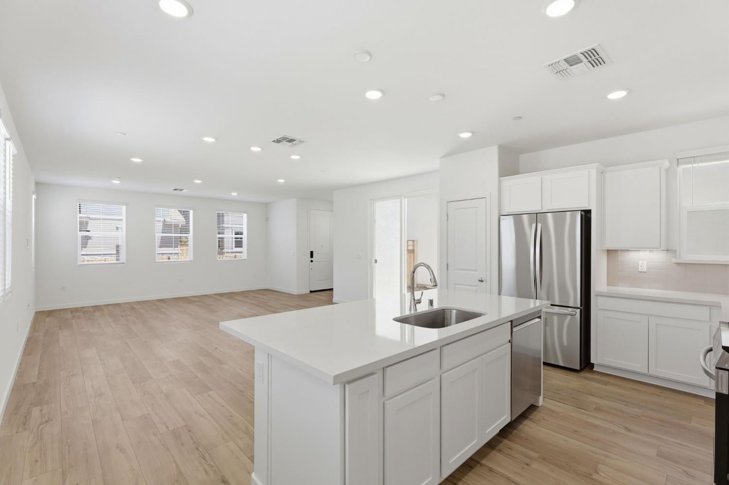 1001 Vanderbilt Terrace