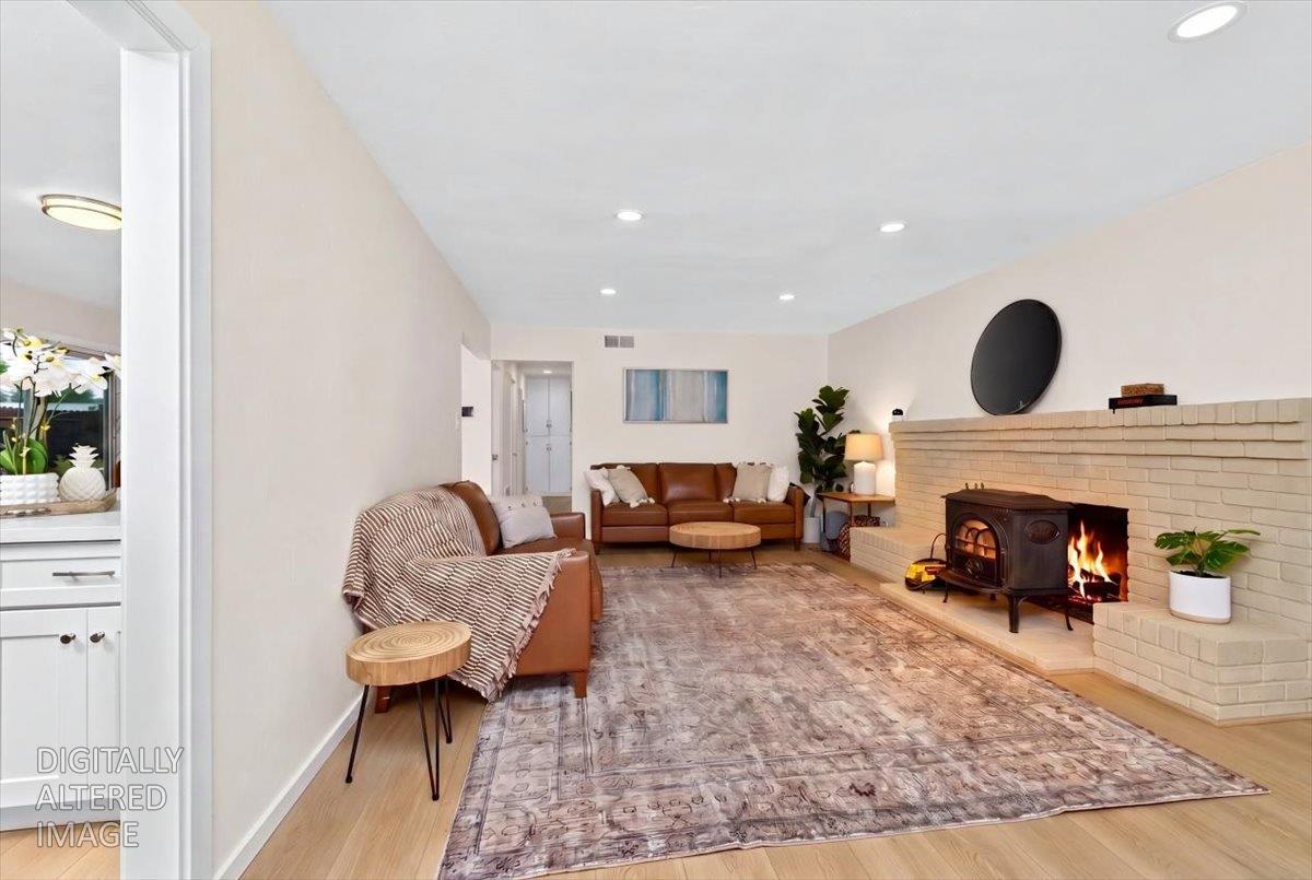 6736 Hedgewood Drive