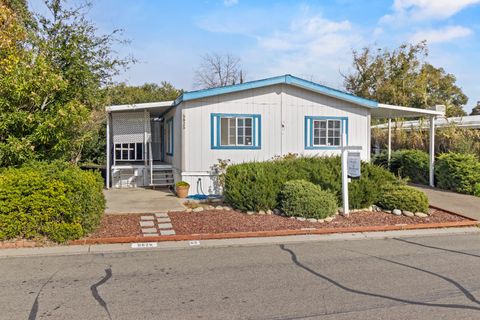 5825 Hobbs Lane 68 Sacramento CA 95842