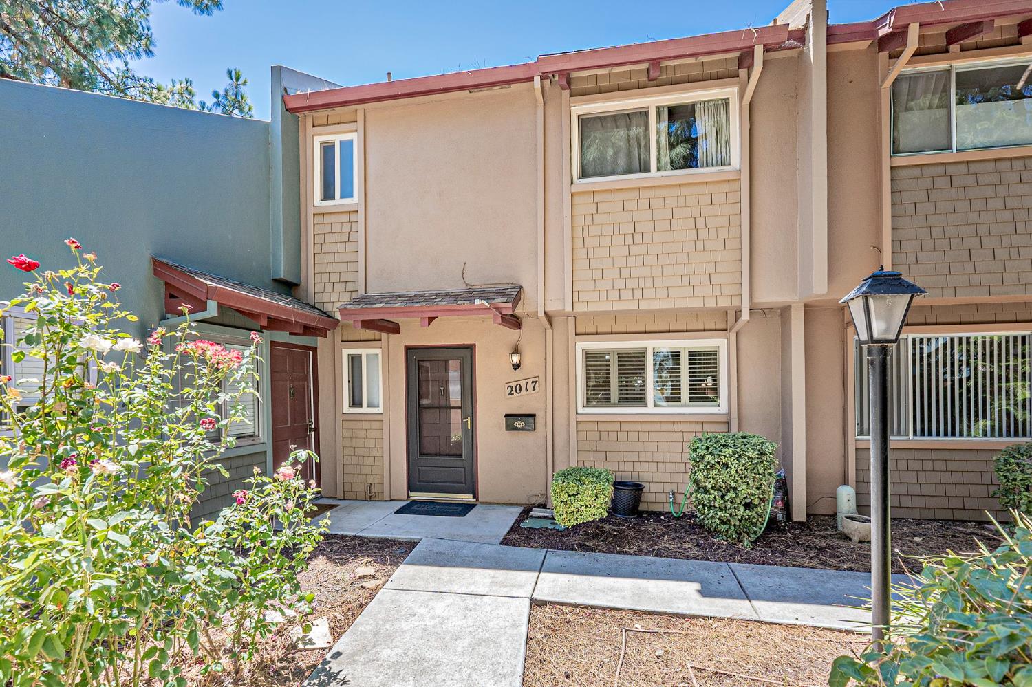 2017 Alta Loma Street