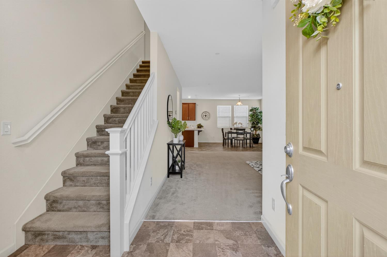 10 Scenic Point Place