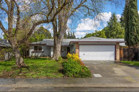 1420 Camphor Lane, Davis, CA 95618 - MLS#: 225039264