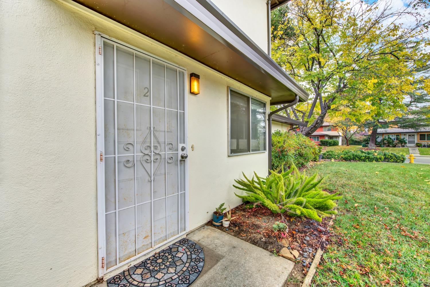 2803 Bidwell Street 2