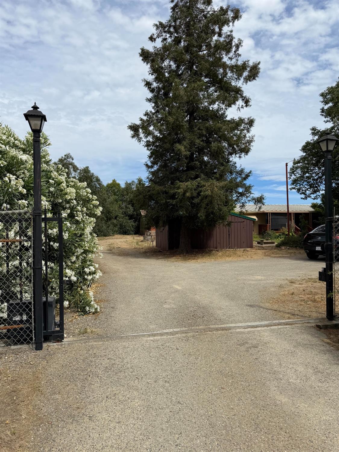 903 W Highway 12