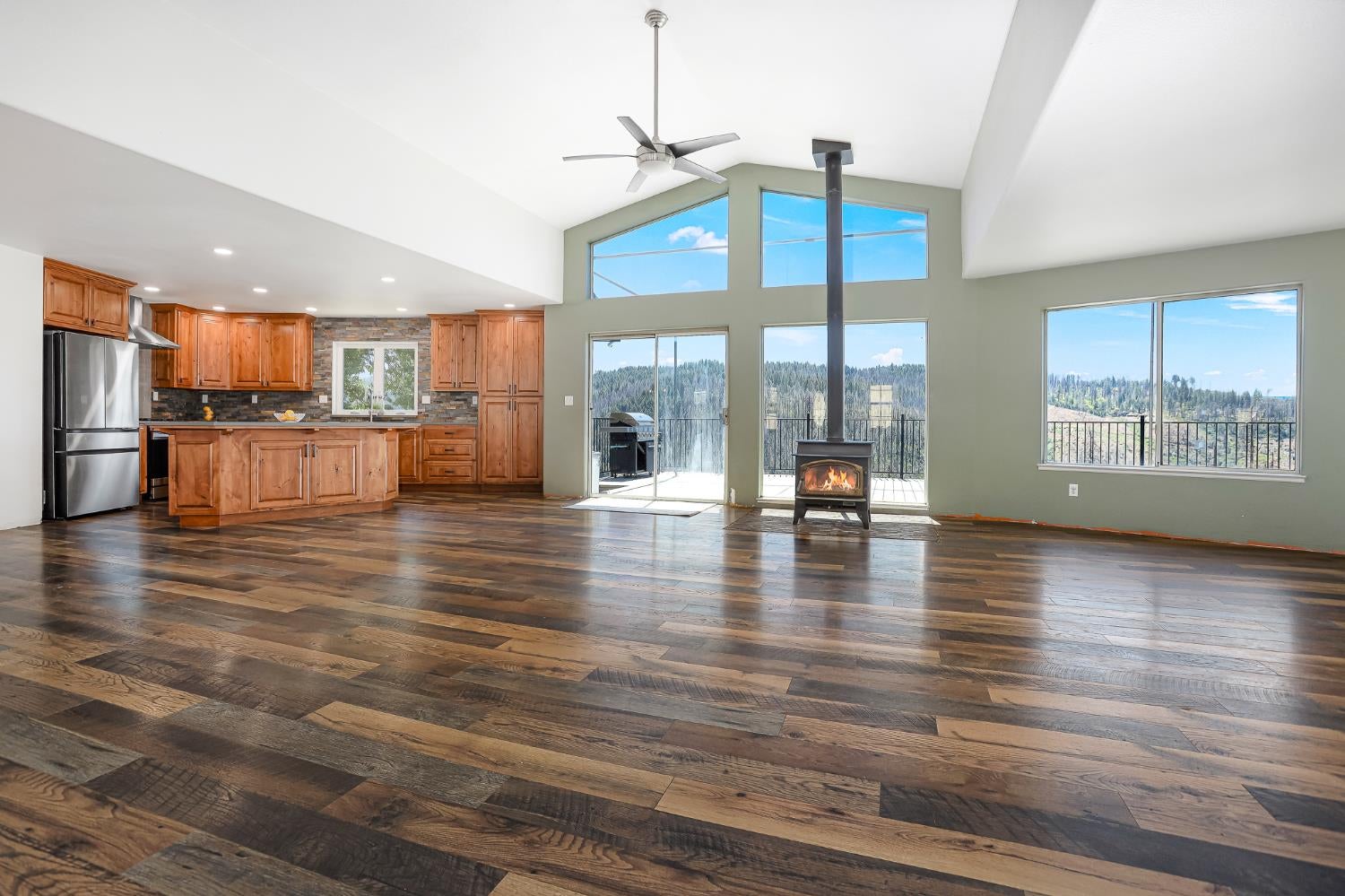 5250 Merritt Lane