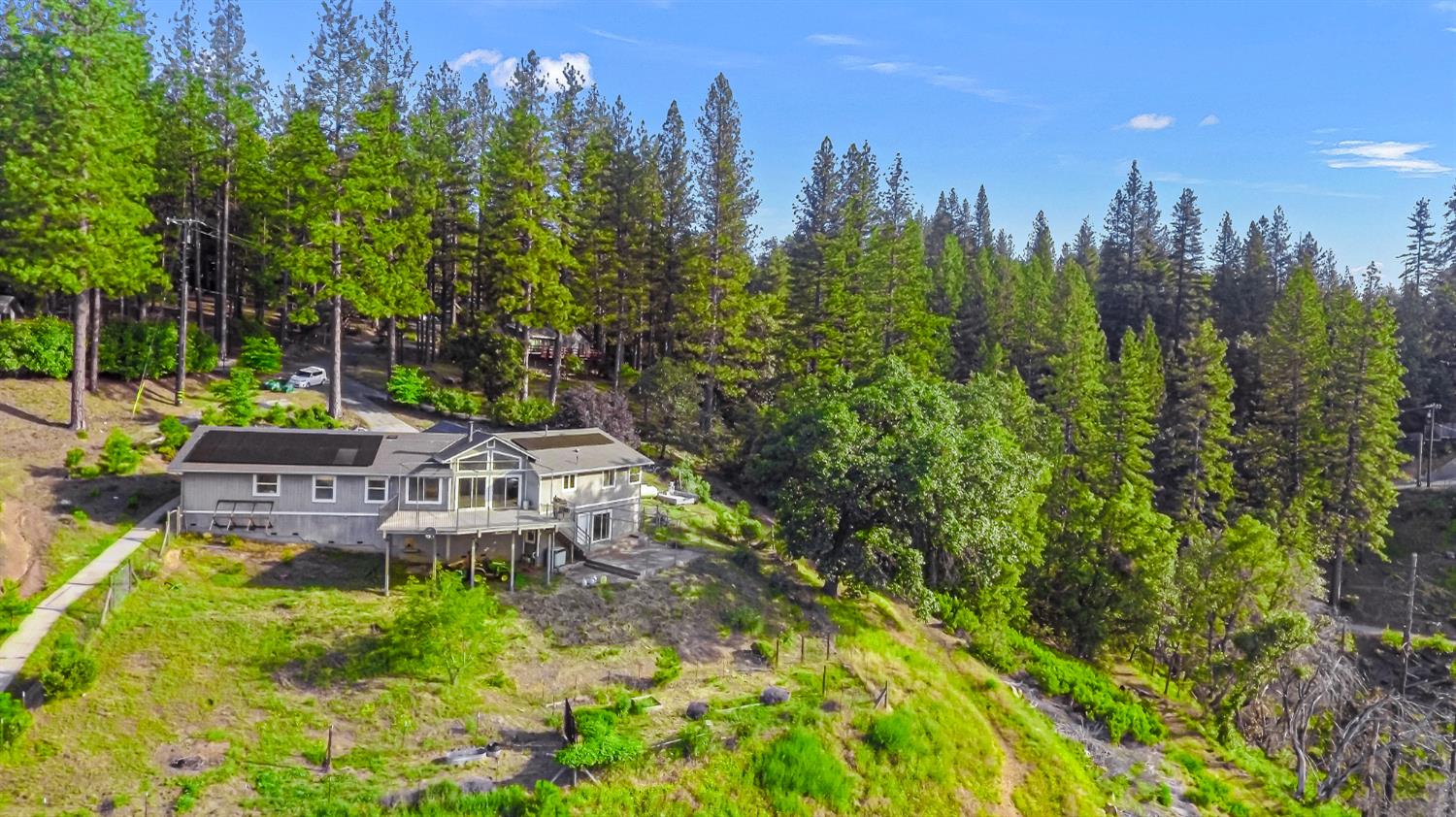 5250 Merritt Lane