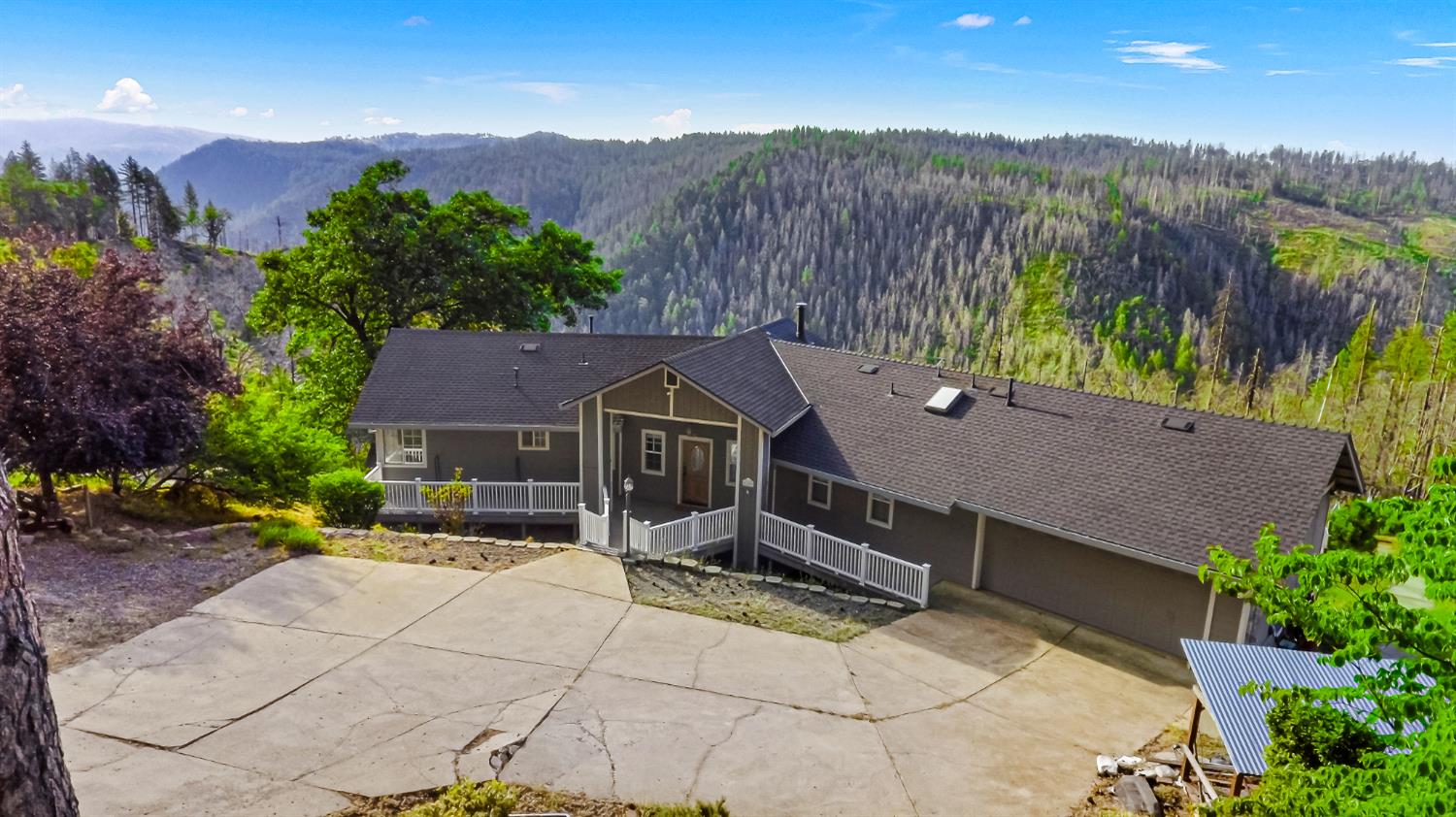 5250 Merritt Lane