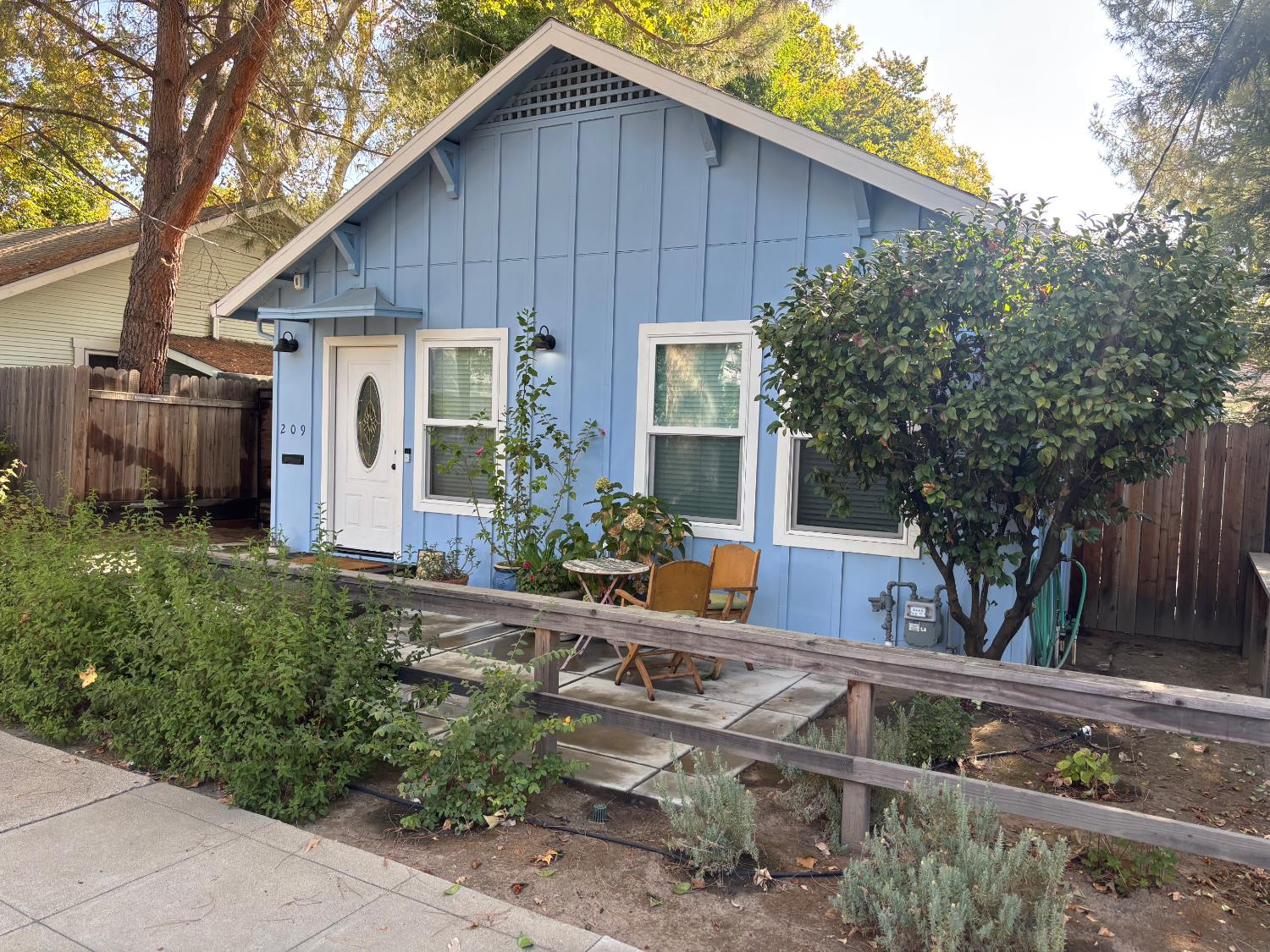 209 Alhambra Boulevard