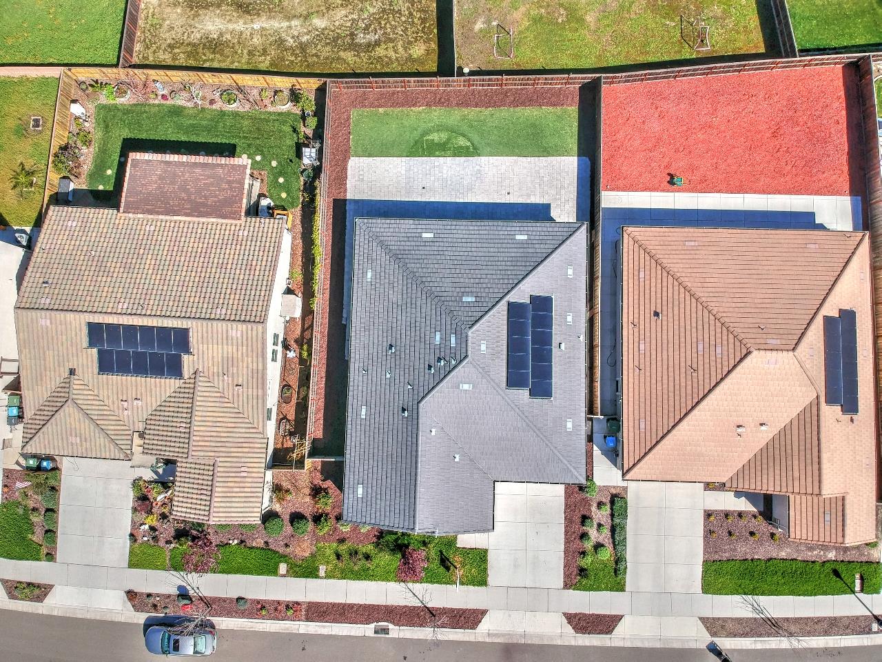 469 Central Pacific Street