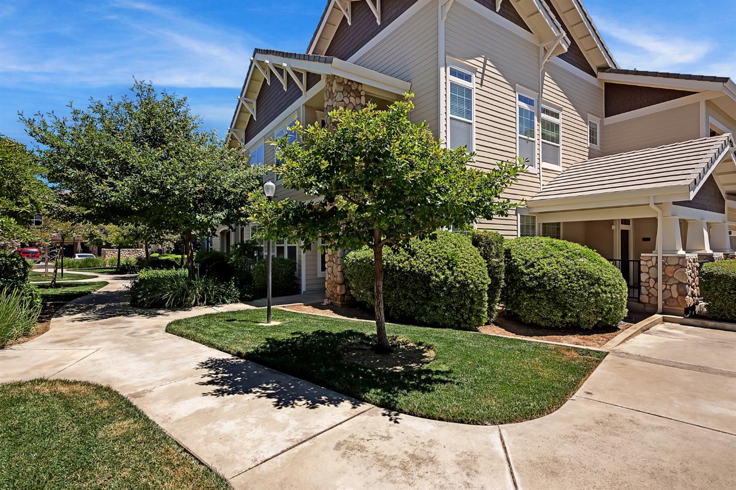 2882 Brighton Beach Way 44