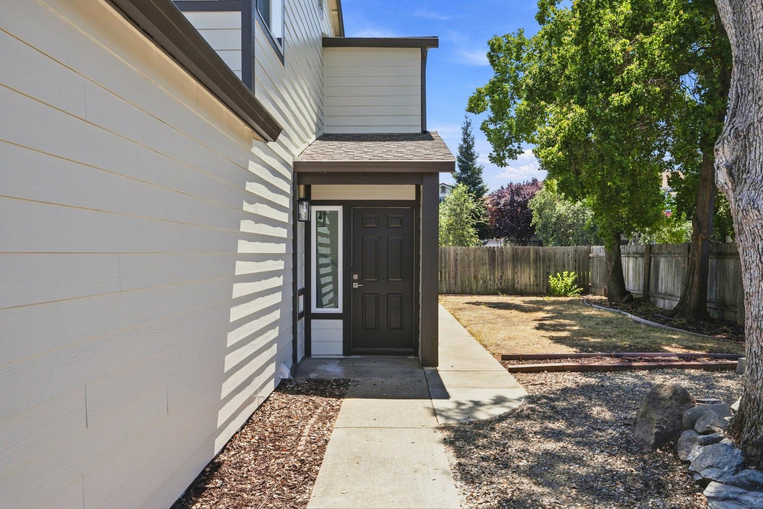 307 hemphill way