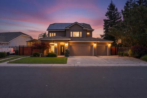 5310 Homewood Way Riverbank CA 95367