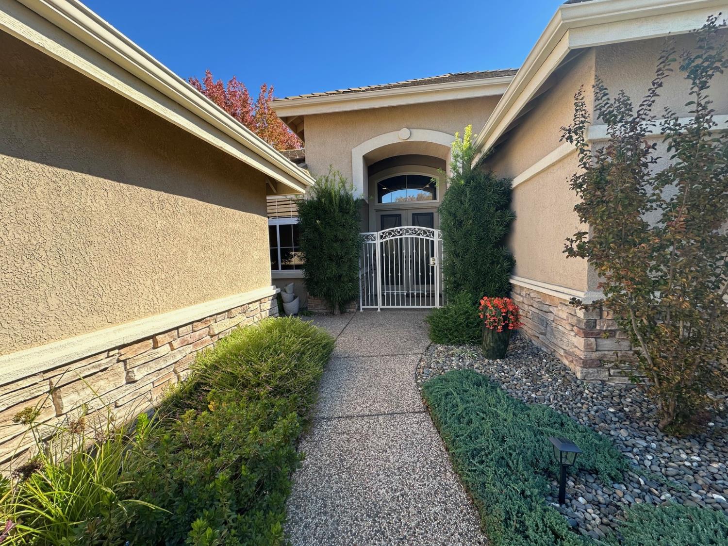417 Barusch Court