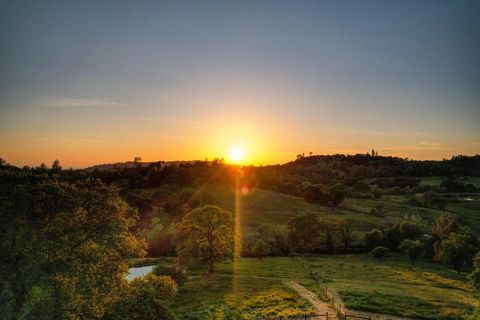 5215 Meadow View Lane Auburn CA 95602