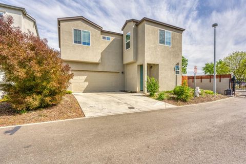 6781 Jujube Lane, Sacramento, CA 95828 - #: 225025897