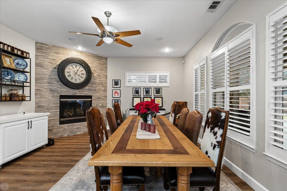 Atwater, California 95301, United States, 4 Bedrooms Bedrooms, ,3 BathroomsBathrooms,Residential,Active,19084