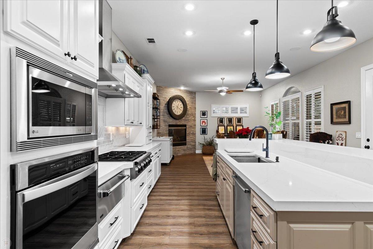 Atwater, California 95301, United States, 4 Bedrooms Bedrooms, ,3 BathroomsBathrooms,Residential,Active,19084