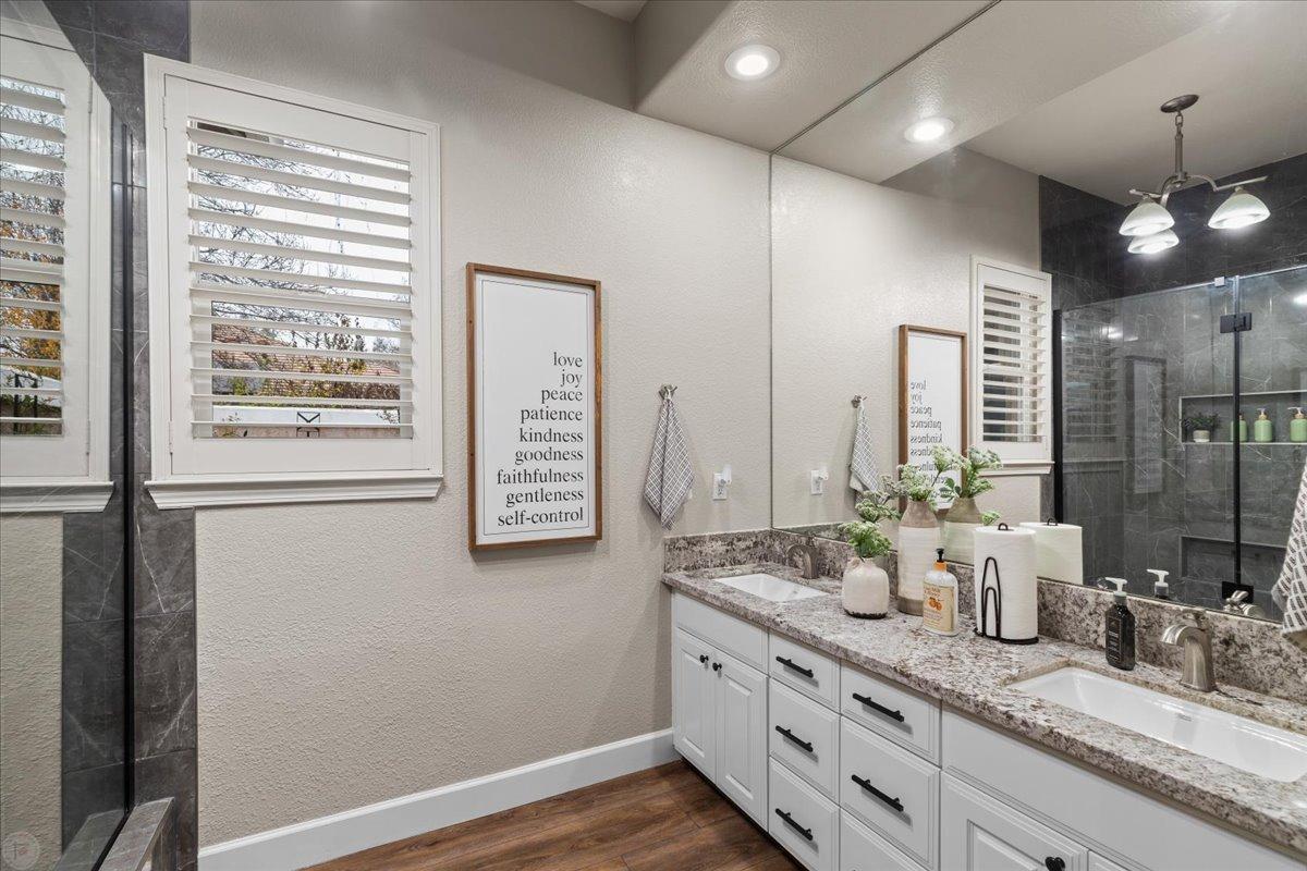 Atwater, California 95301, United States, 4 Bedrooms Bedrooms, ,3 BathroomsBathrooms,Residential,Active,19084