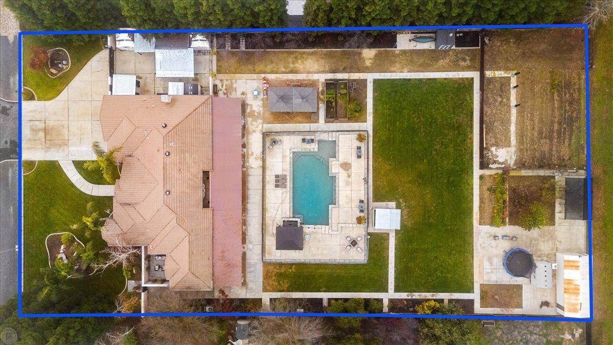 Atwater, California 95301, United States, 4 Bedrooms Bedrooms, ,3 BathroomsBathrooms,Residential,Active,19084