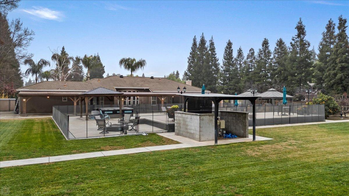 Atwater, California 95301, United States, 4 Bedrooms Bedrooms, ,3 BathroomsBathrooms,Residential,Active,19084