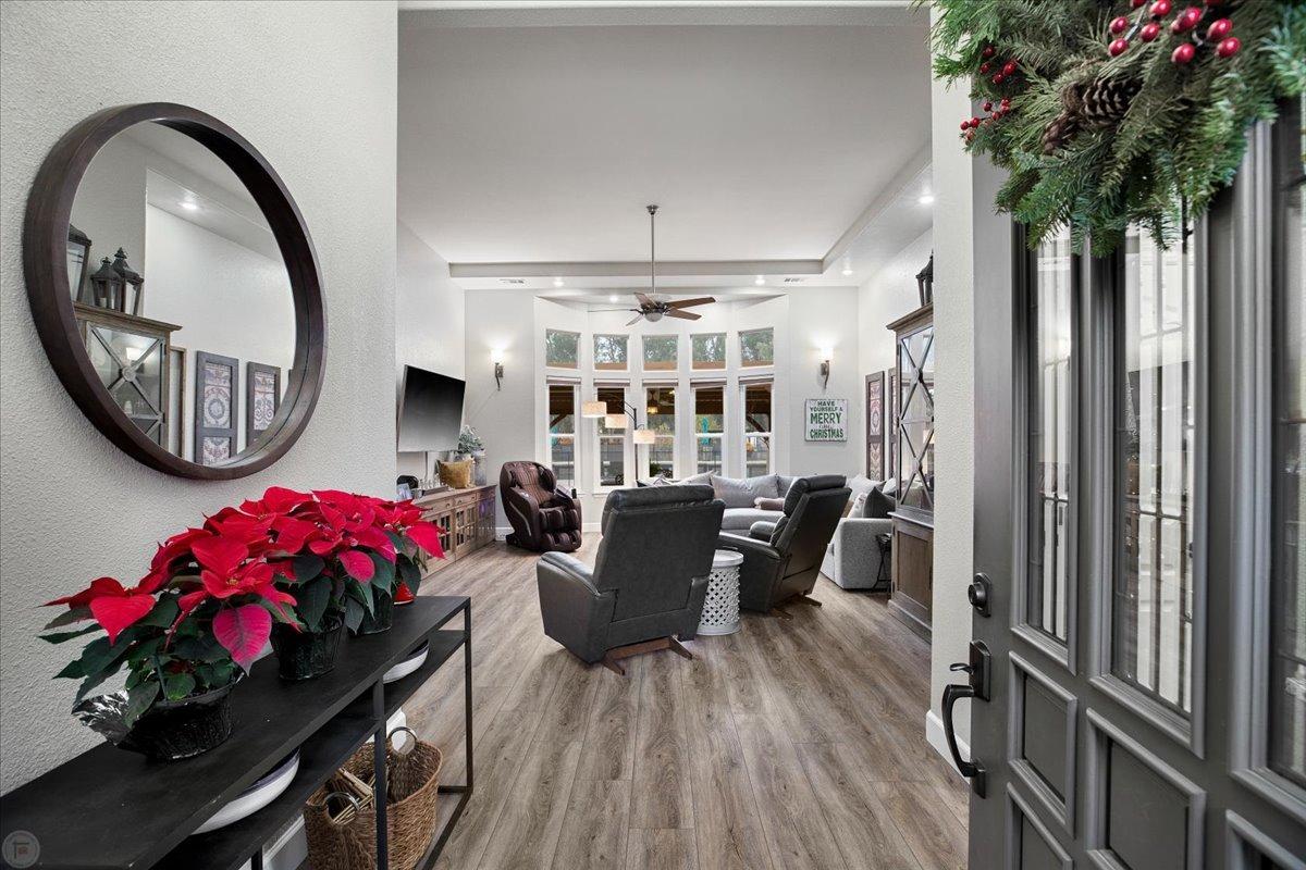 Atwater, California 95301, United States, 4 Bedrooms Bedrooms, ,3 BathroomsBathrooms,Residential,Active,19084