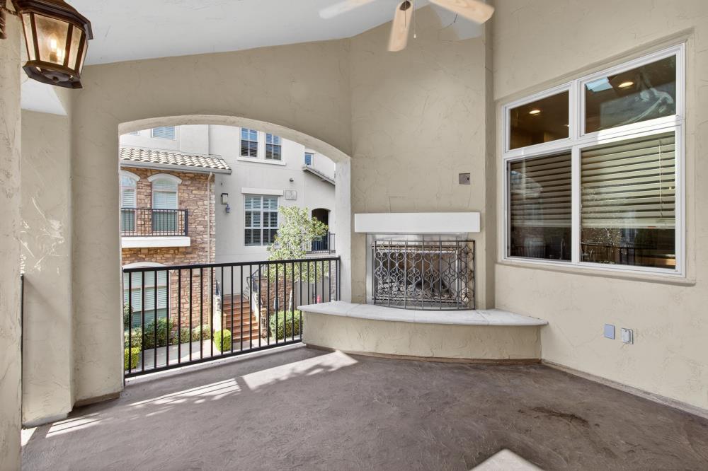 2430 Pavilions Place Lane 406