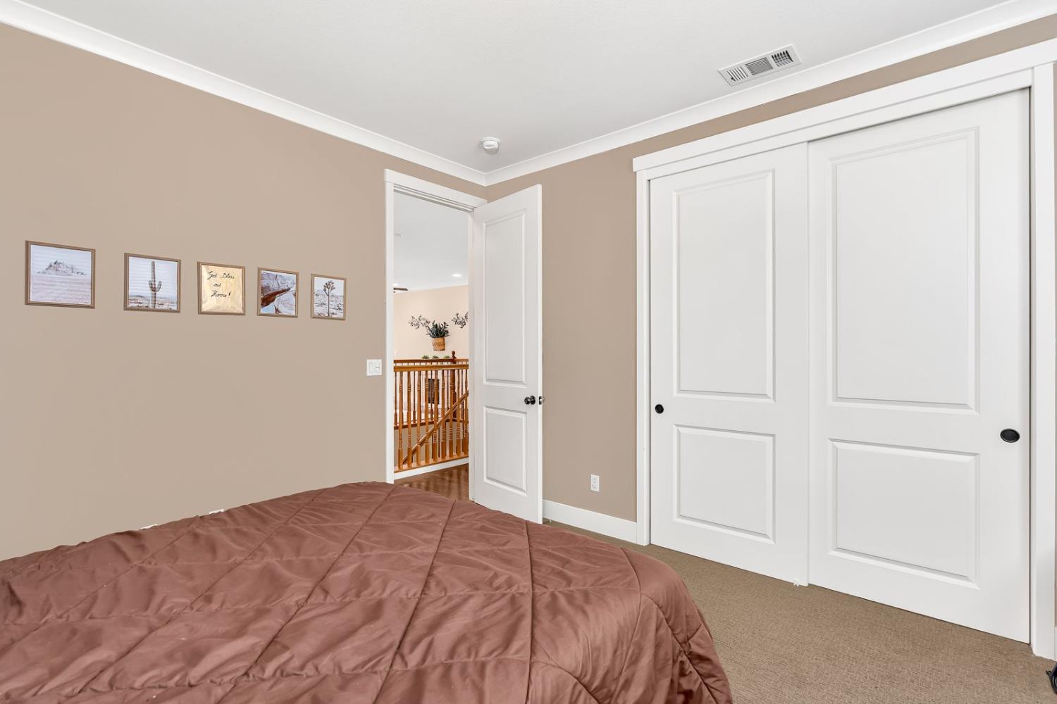 Hollister, California 95023, United States, 3 Bedrooms Bedrooms, ,3 BathroomsBathrooms,Residential,Active,221543