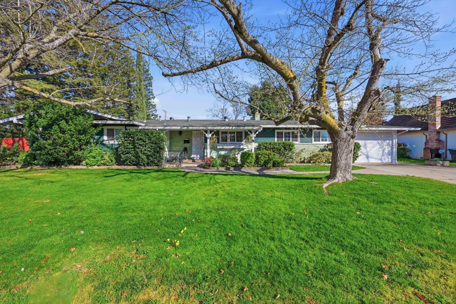 1820 Richmond Street