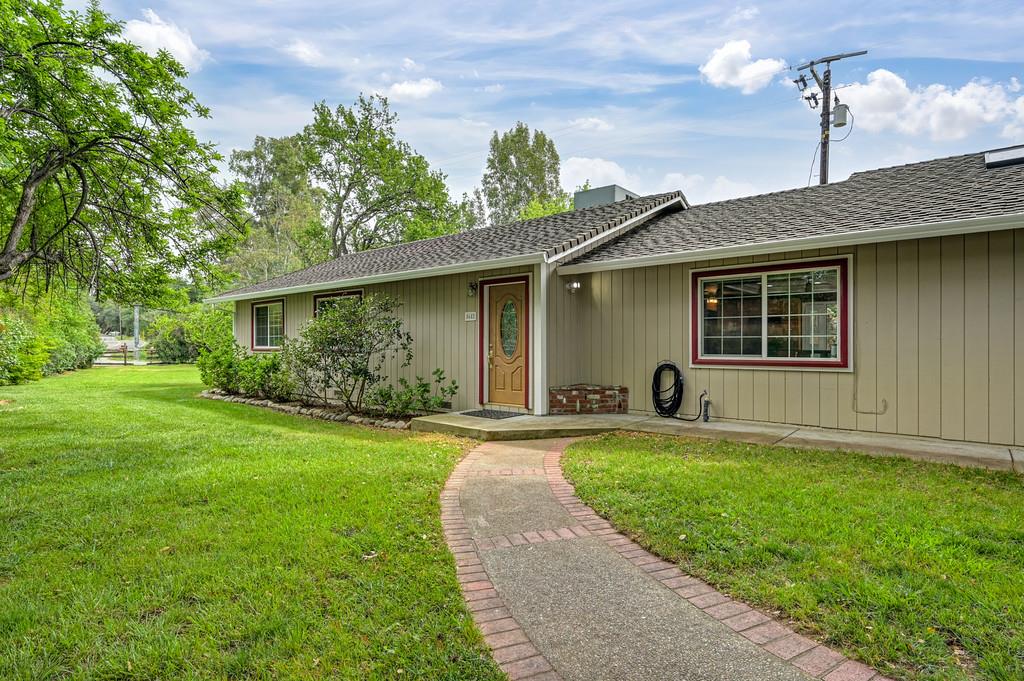 5682 Virginiatown Road