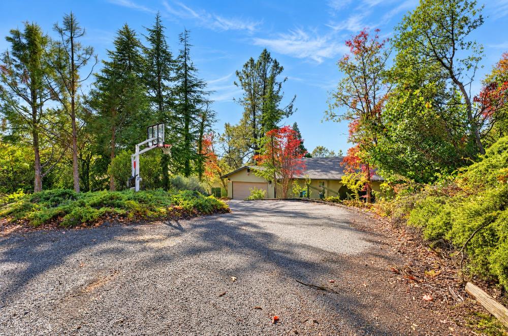 3550 Eagle View Drive