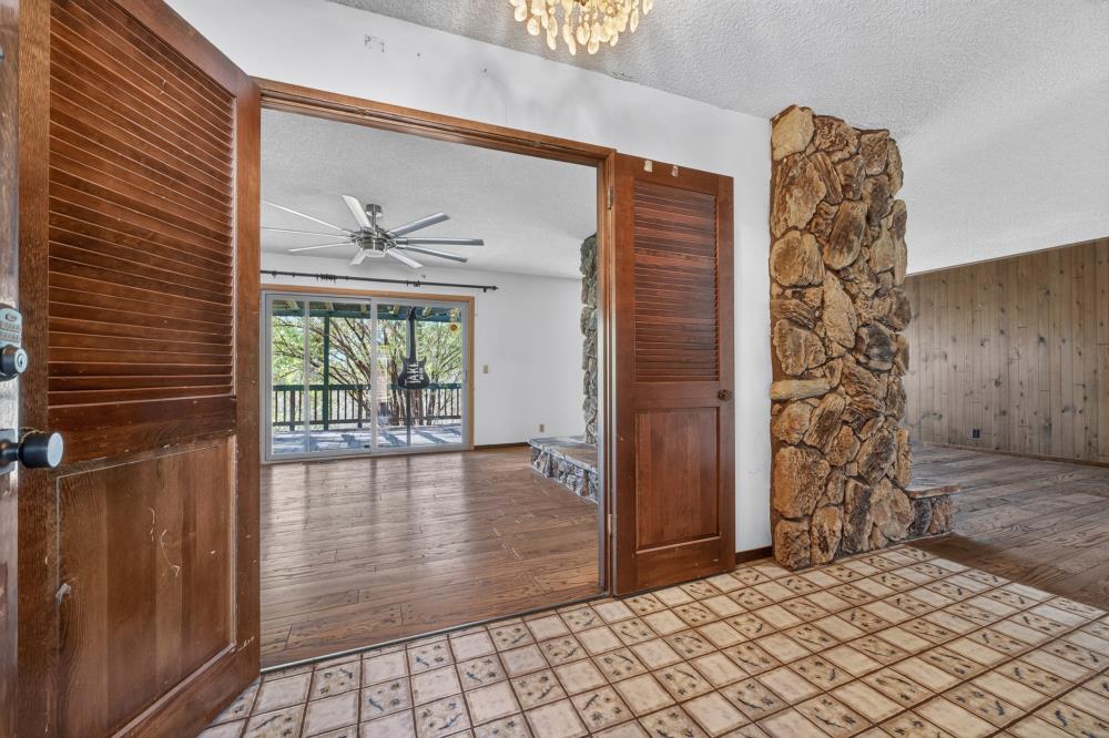 3550 Eagle View Drive
