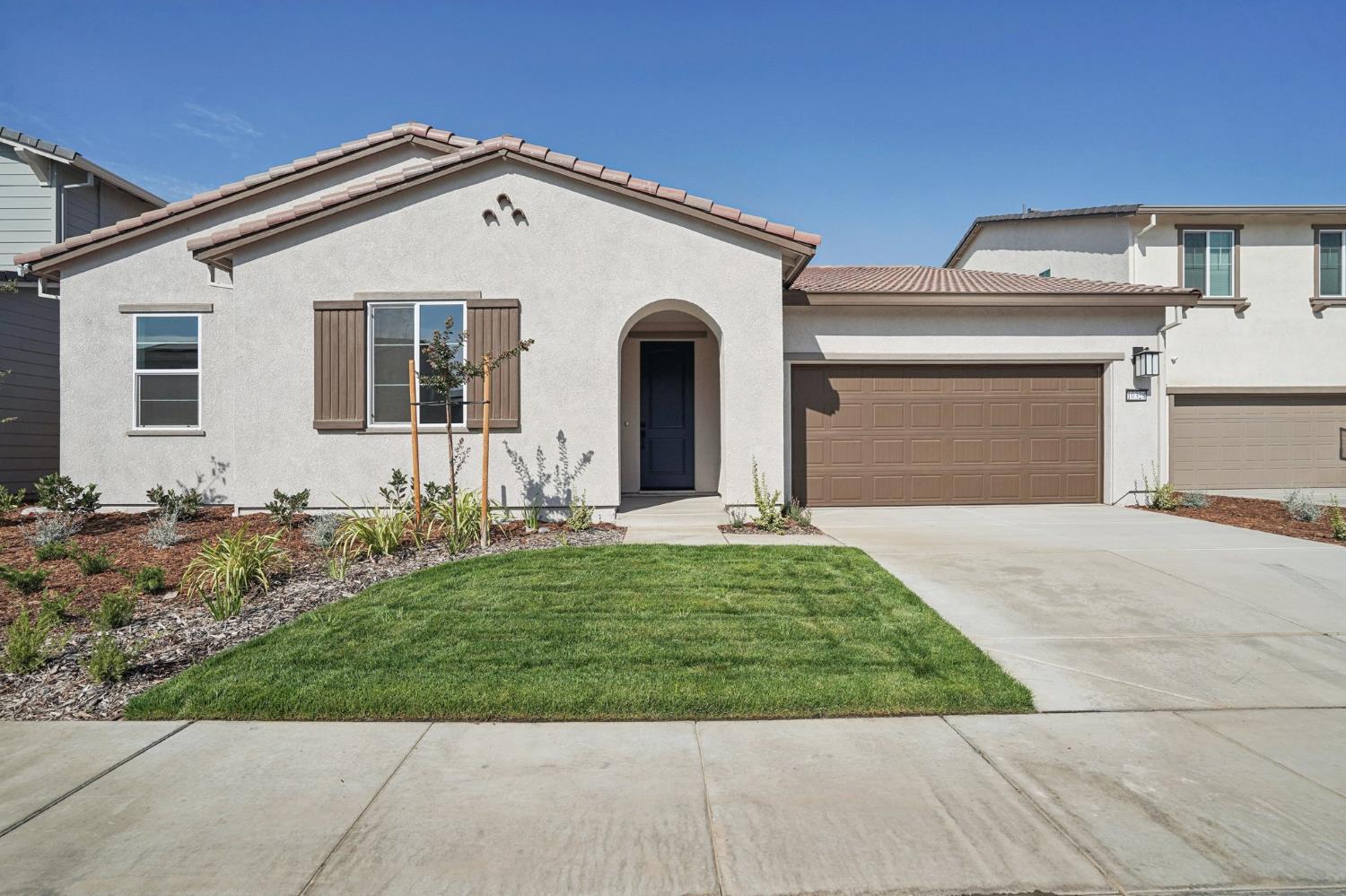 10328 Lavigne Way