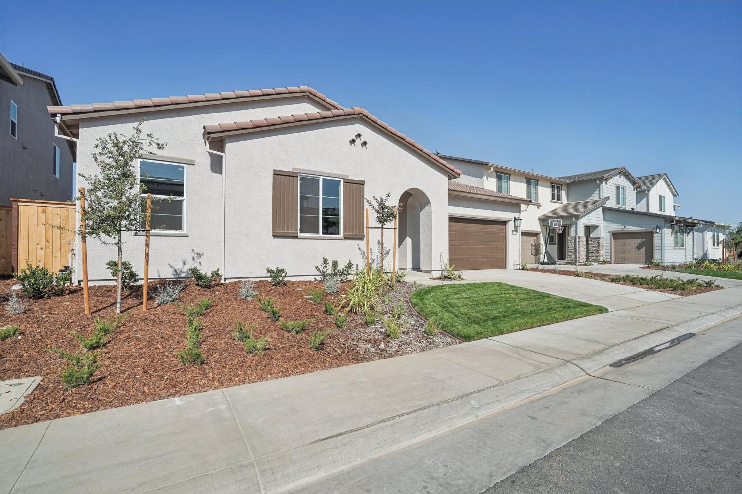 10328 Lavigne Way