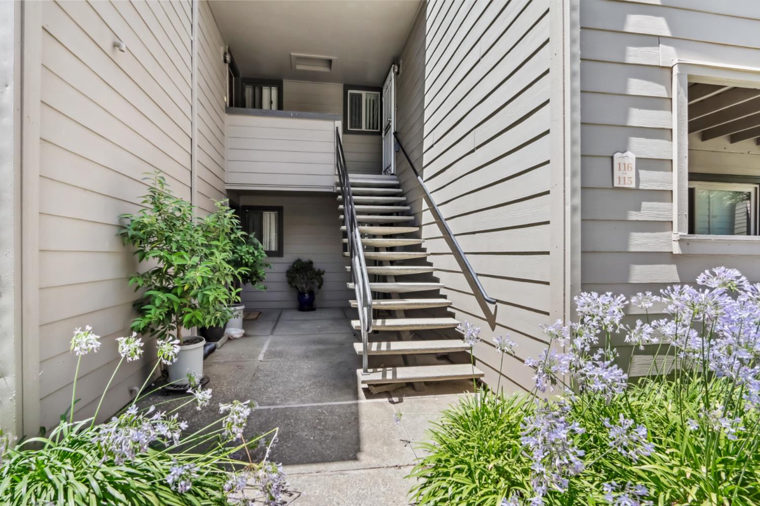 3715 Tallyho Drive 116