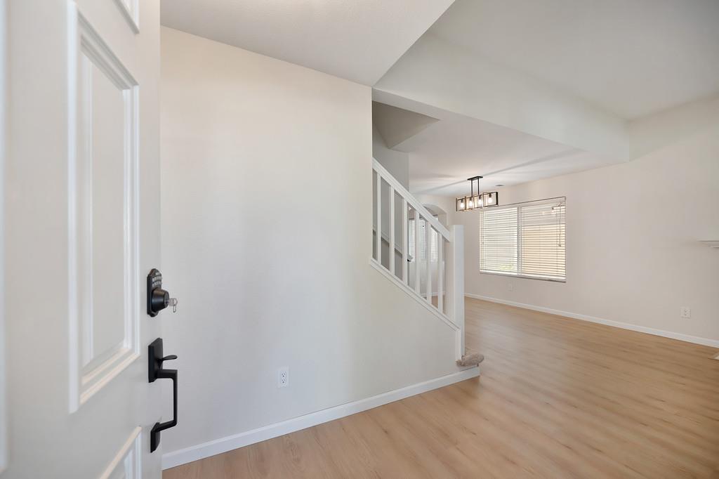 133 Brightstone Circle