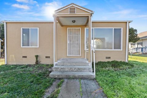 229 Vine Street Maxwell CA 95955