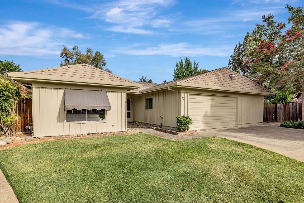 64 Lido Circle