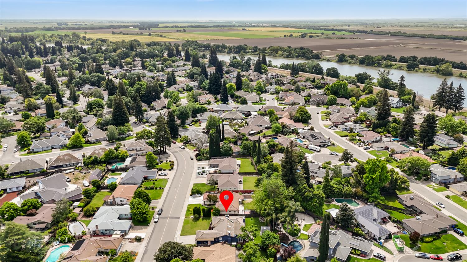 6860 Pocket Road