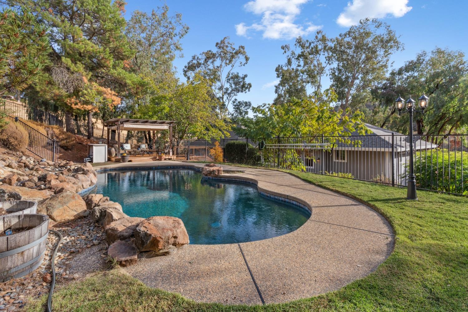 1601 Pheasant Lane